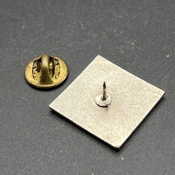 Grand Canyon United States Of America Lapel Hat Pin - Picture 3 of 3